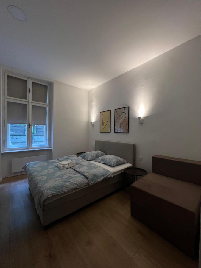 Noble Studio Apartments ซาเกร็บ ภายนอก รูปภาพ