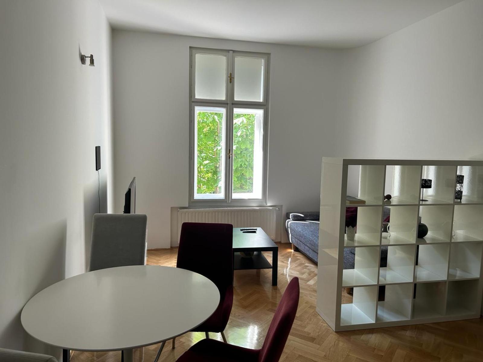 Noble Studio Apartments ซาเกร็บ ภายนอก รูปภาพ